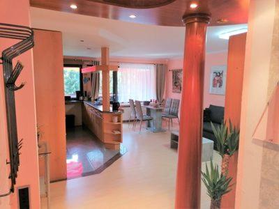 Top Ferienwohnung Mit Tiefgaragenstellplatz, Auch Fuer Laengere Aufenthalte 萨巴赫瓦登 外观 照片